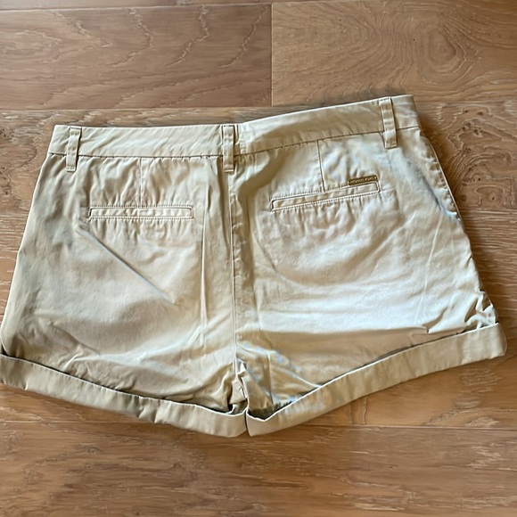 Michael Kors Shorts - Picture 3 of 4